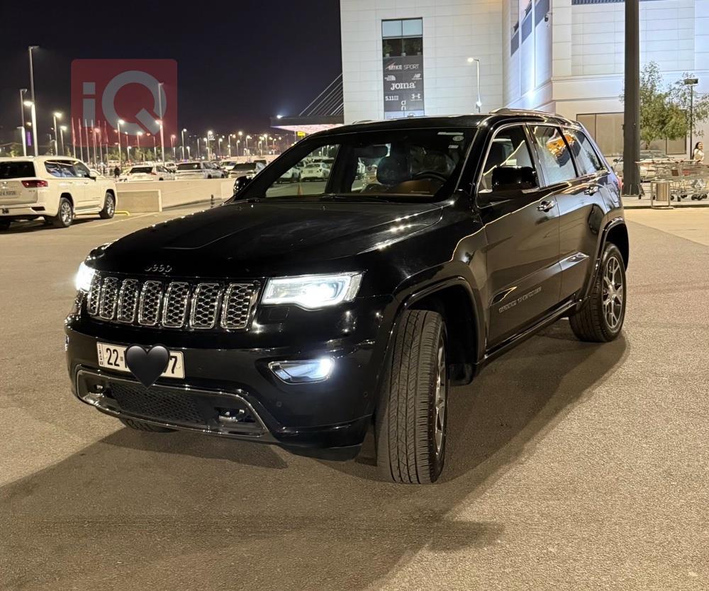 جيب جراند شيروكي